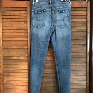 American Eagle High Rise Super Stretch Jeans